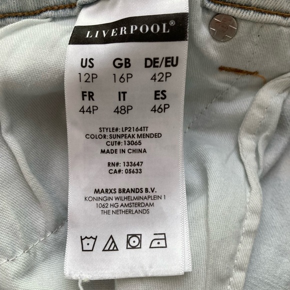 Liverpool Crop Ankle Distressed Skinny Jean 12P - Picture 14 of 16